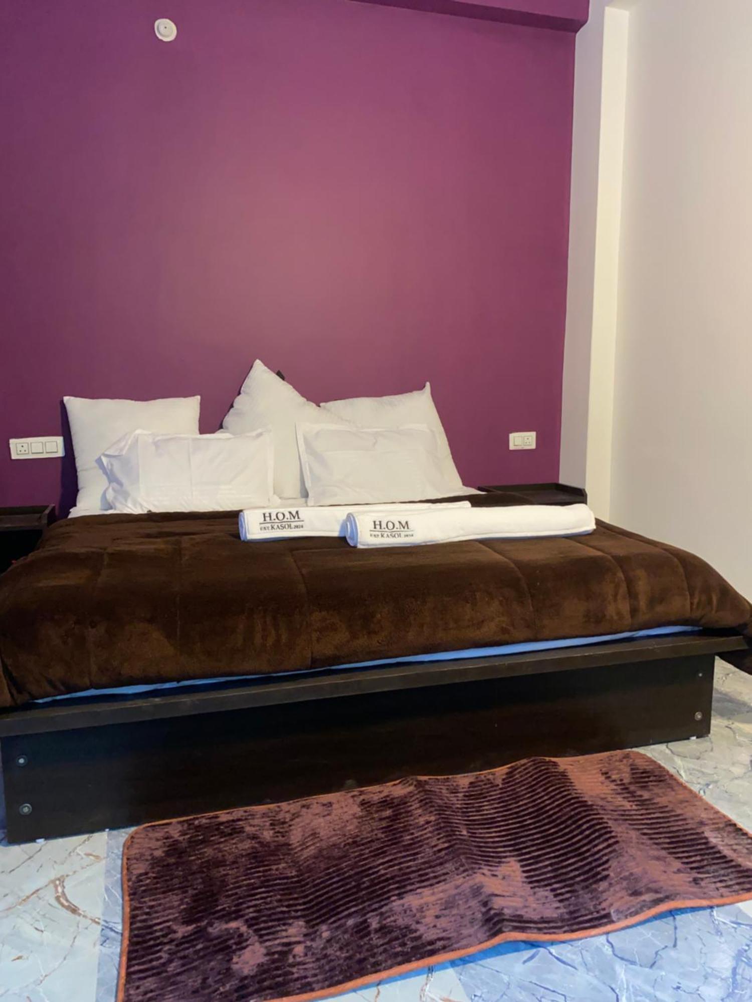 Hom House Of Mannmauji Riverside Касол Екстериор снимка